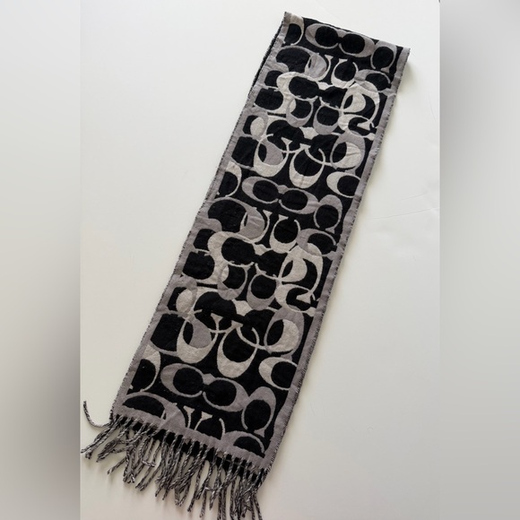 Coach Accessories - Coach Signature Logo Scarf 100% Merino Wool
Reversible